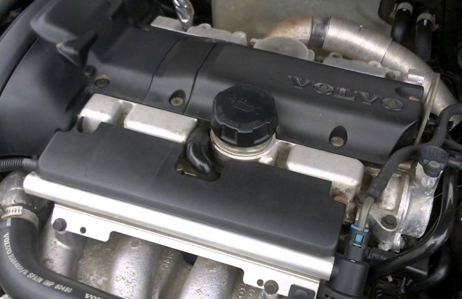 Motor Volvo V40 B4184S2 90 kw 1.8